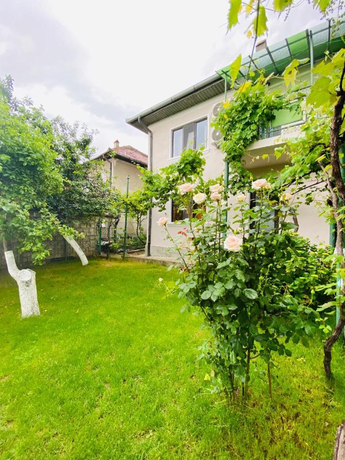 Holiday Home Esku Orsova Exterior photo